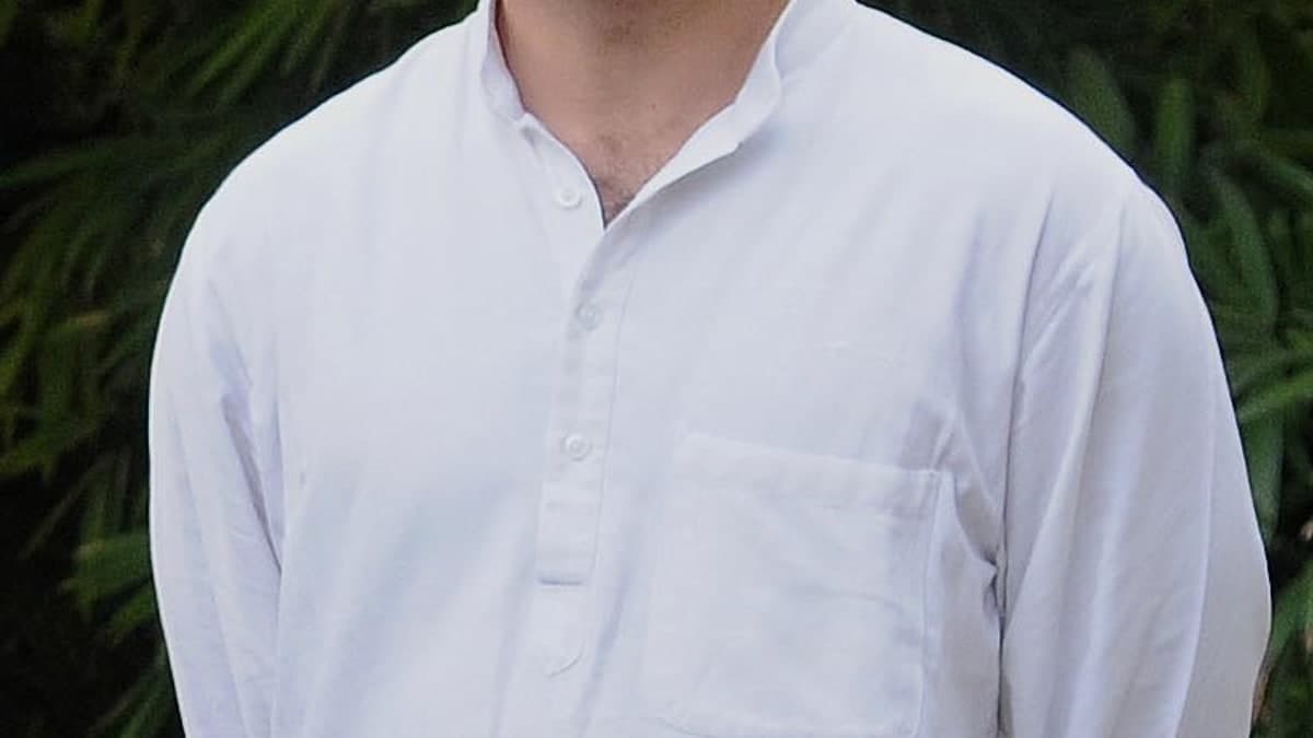 संसदीय गलियारों से लेकर चुनावी मंचों तक: राहुल गांधी के बयानों और राजनीतिक सरगर्मी की ज़मीनी पड़ताल