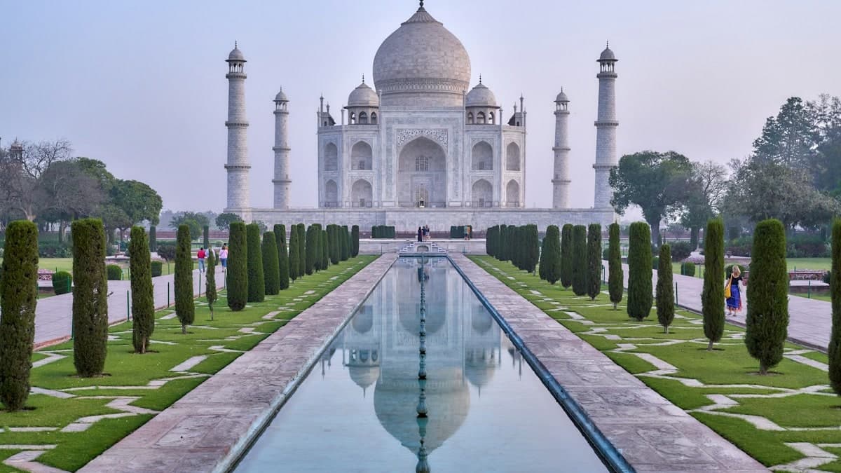 यूपी की सियासत में नया भूचाल: बृजभूषण शरण सिंह के बयान पर अखिलेश यादव का बड़ा पलटवार, कहा- हमारे रिश्ते बहुत अच्छे हैं
