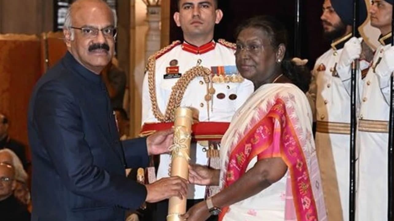 पूर्व सीबीआई निदेशक एम. नागेश्वर राव की राजनीति में धमाकेदार एंट्री, सर्वजन सनातन पार्टी के बने राष्ट्रीय अध्यक्ष