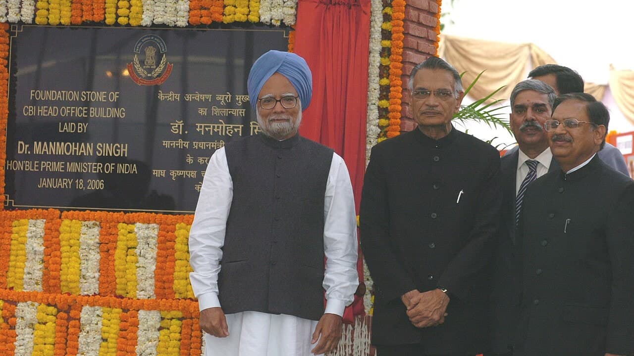NEET-UG पेपर लीक पर बड़ा अपडेट: CBI की अंतिम चार्जशीट से सरकारी अफसरों और NTA को राहत, फंसे केवल 13 निजी चेहरे