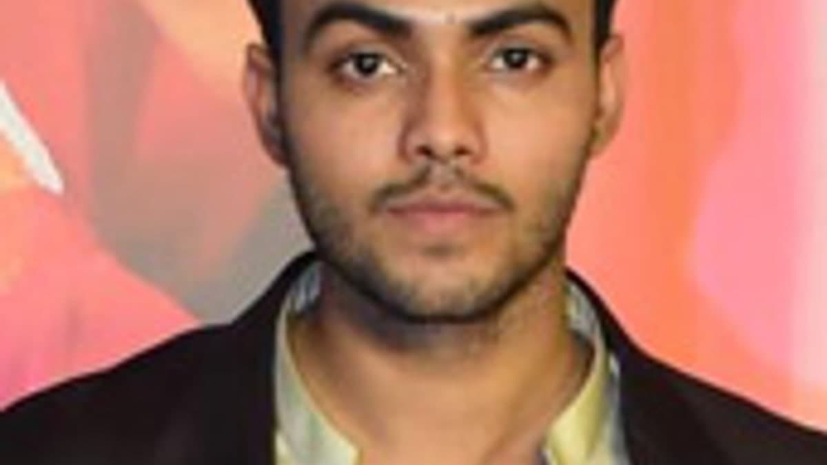 वेब सीरीज 'दुपहिया 2' का जलवा: अमेजन प्राइम वीडियो पर नंबर-1 बनी कॉमेडी ड्रामा, अभिनेता स्पर्श श्रीवास्तव ने खोले अनसुने राज