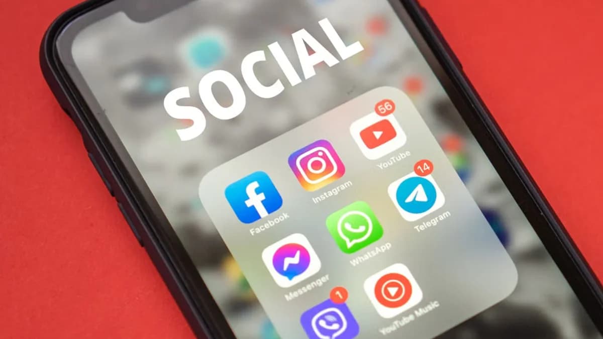 [Video] Eccentric 'Businessman' spotted in viral clip capturing social media attention
