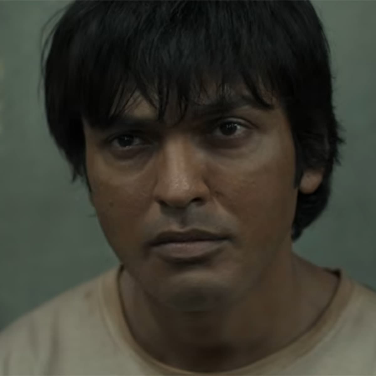 एक खूंखार आतंकवादी के किरदार में ढलने के लिए ललित ने शारीरिक बदलाव के साथ-साथ मानसिक तौर पर भी कड़ी ट्रेनिंग ली थी।