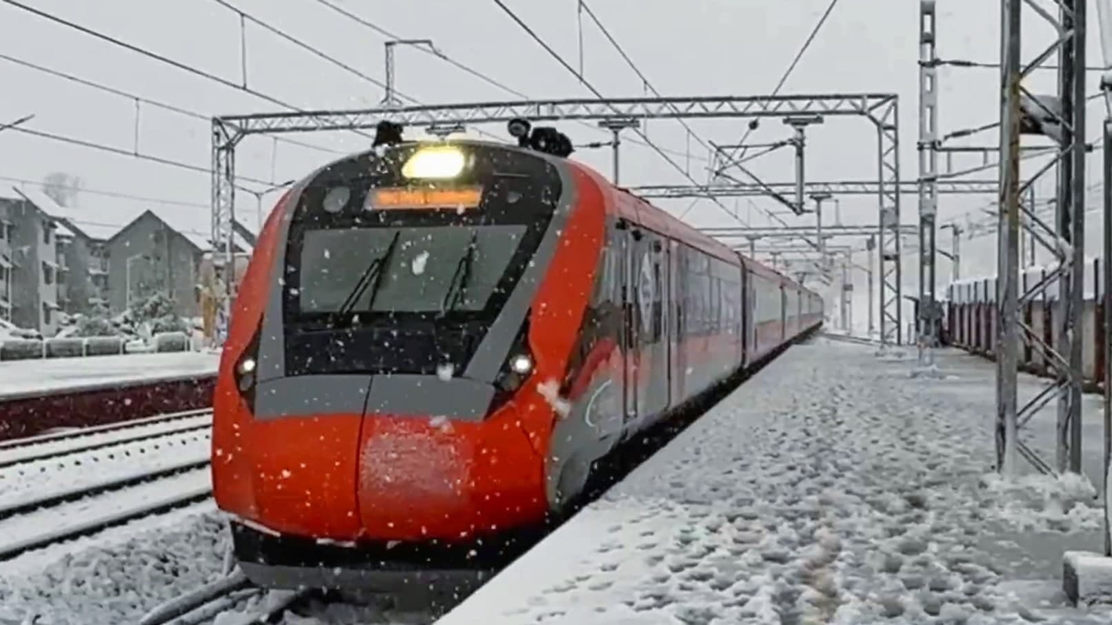 Vande Bharat Express Runs at 100 Kmph on World's Highest Chenab Rail Bridge