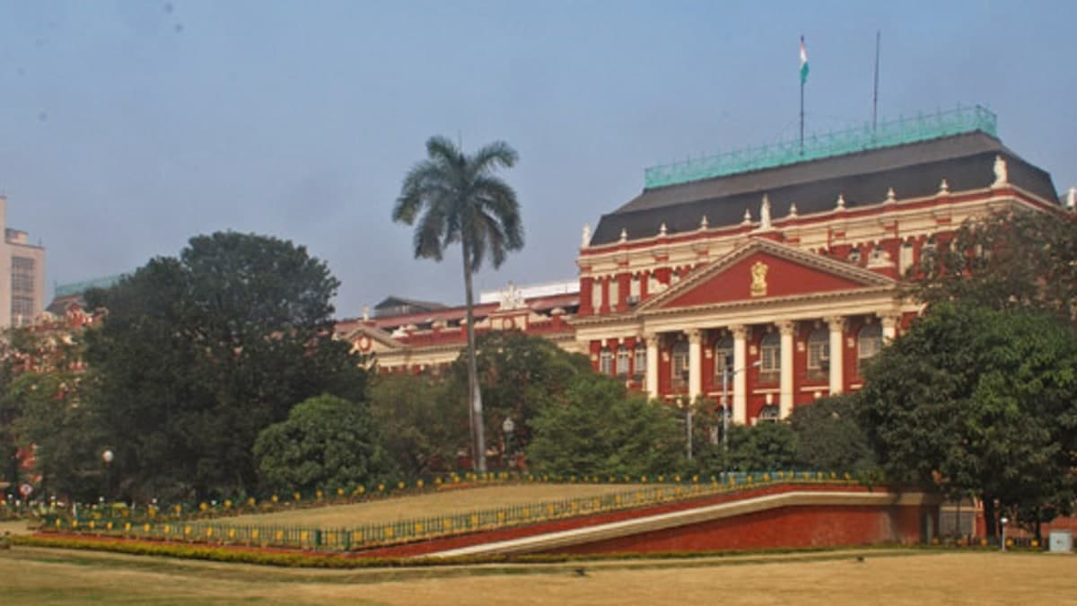 West Bengal Government Orders State-Wide Land Survey to Clear Encroachments and Boost Industrial Investment