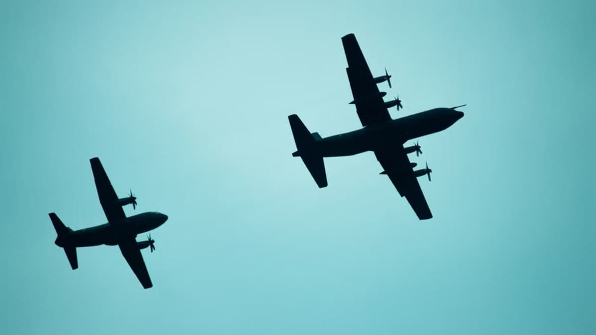 Viral Video: IAF aircraft carrying 150 illegal Bangladeshi immigrants leaves Srinagar for Bagdogra