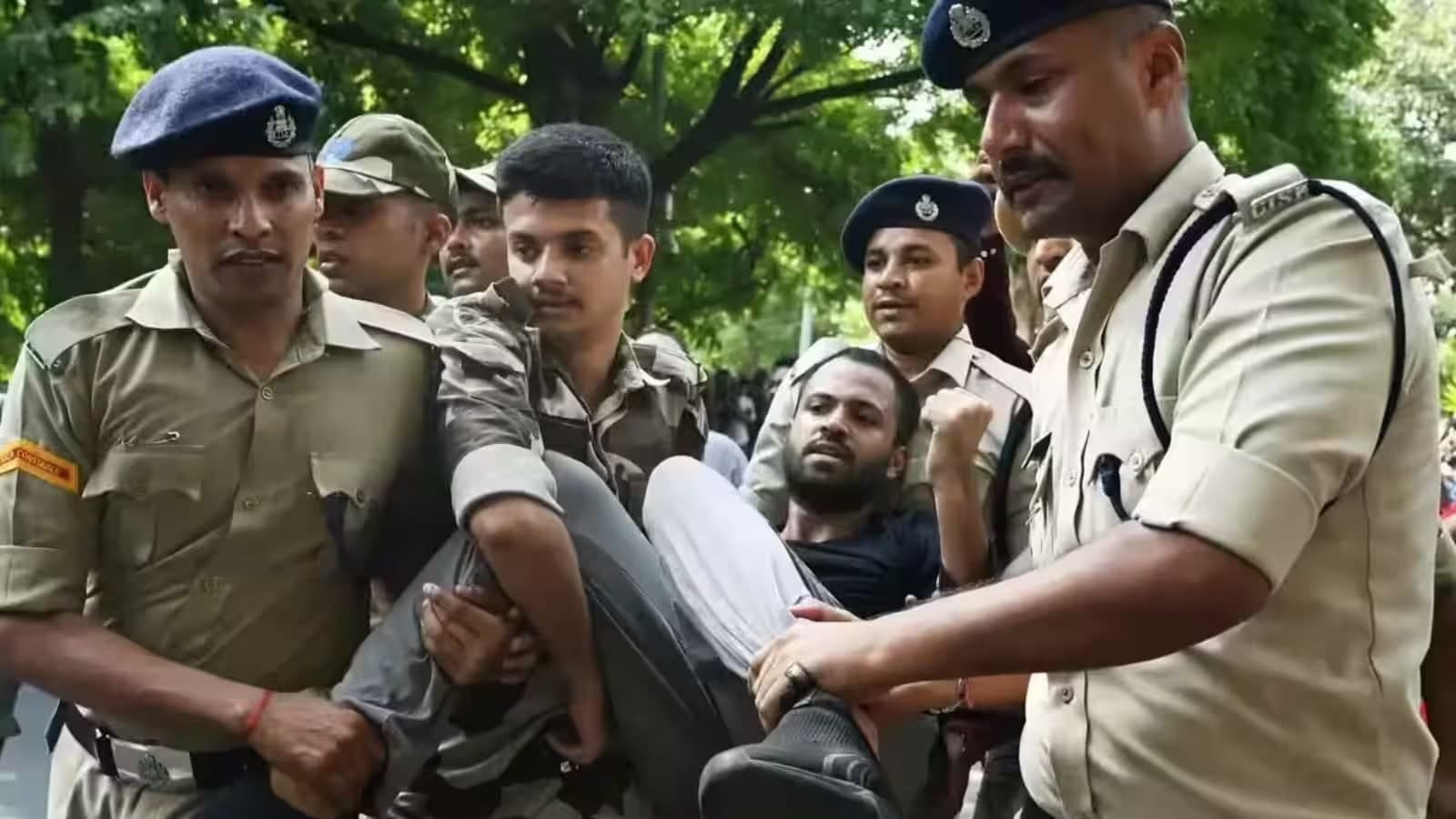New Delhi Police Advisory Sparks Debate: Strict Rules Imposed for Journalists Covering Protests
