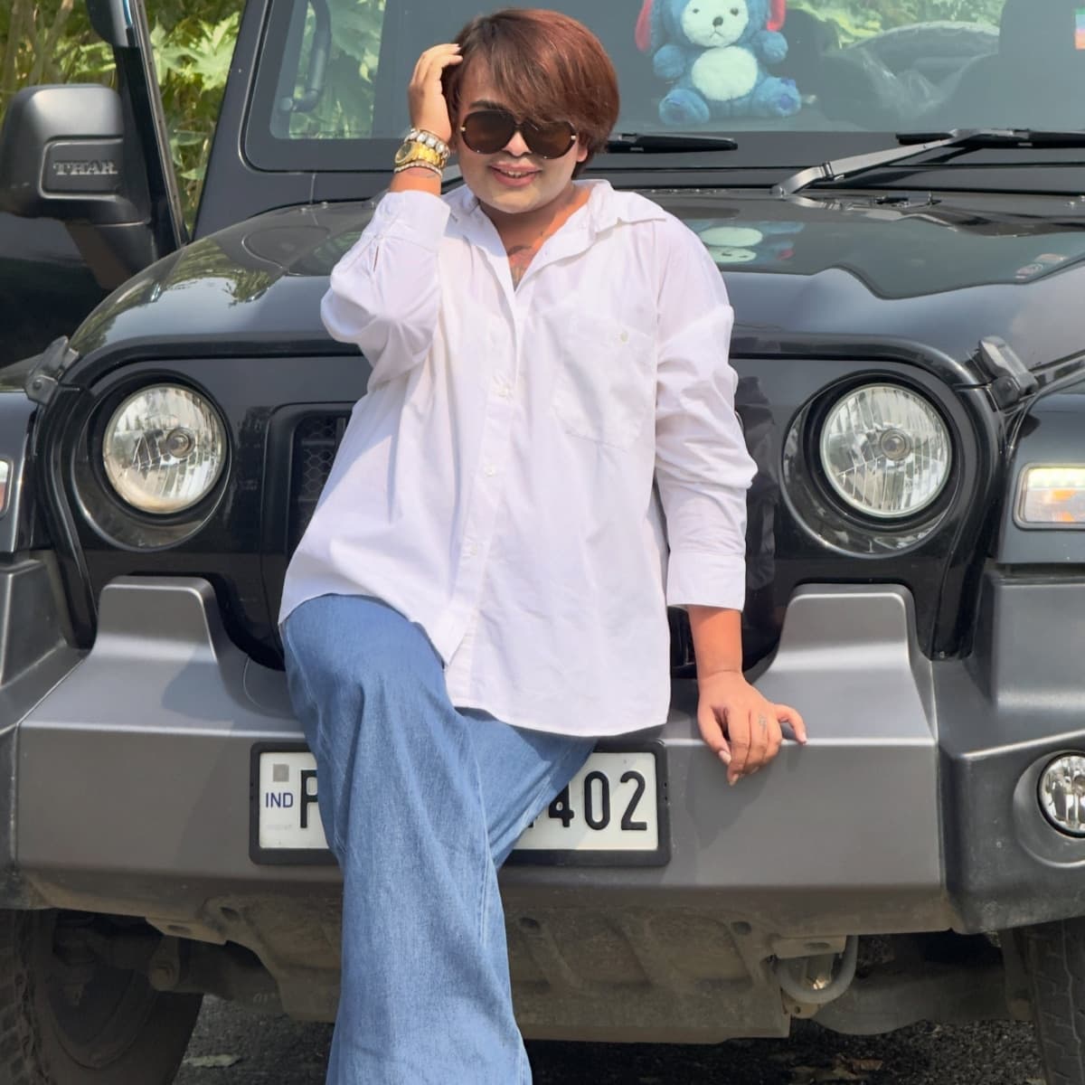 मैड संधू सोशल मीडिया पर काफी सक्रिय थे और उनके लाखों की संख्या में फॉलोअर्स मौजूद थे।