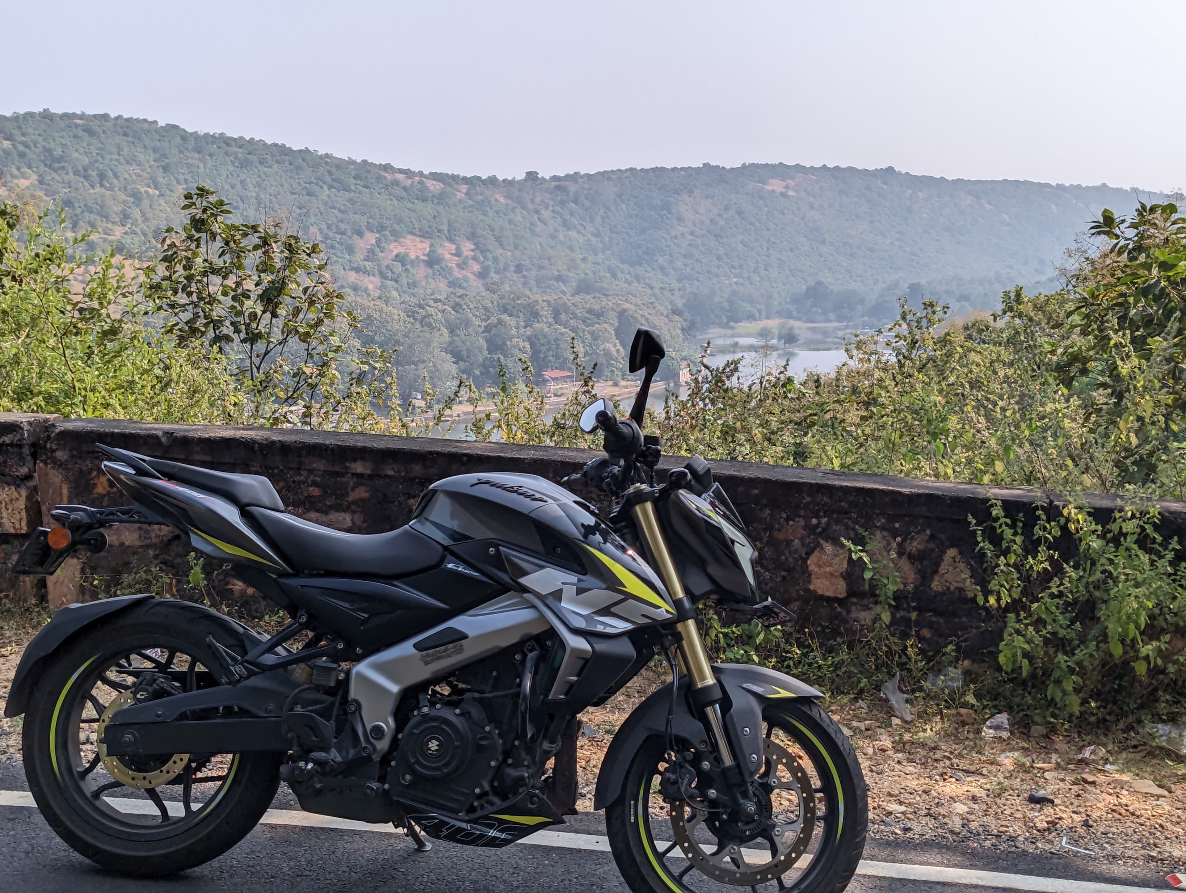 Bajaj Auto Ready to Launch Updated Pulsar NS200, N250, and NS400Z with TFT Display