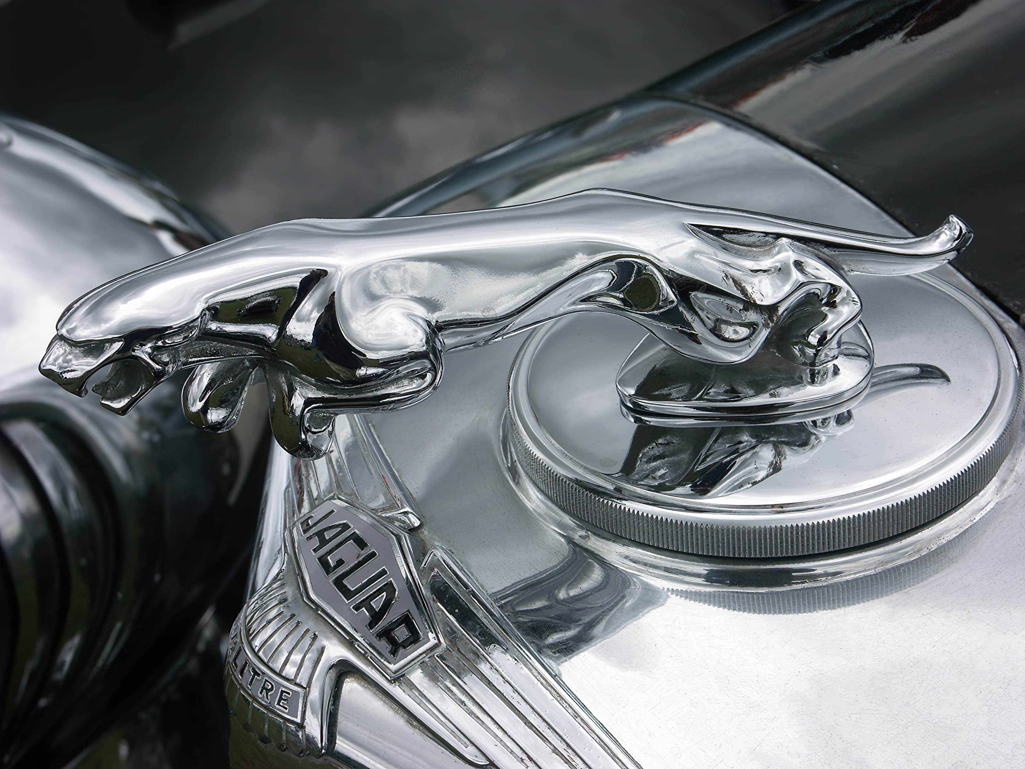 Best Budget Bikes Under 80K and Affordable 7-Seater Cars for Families