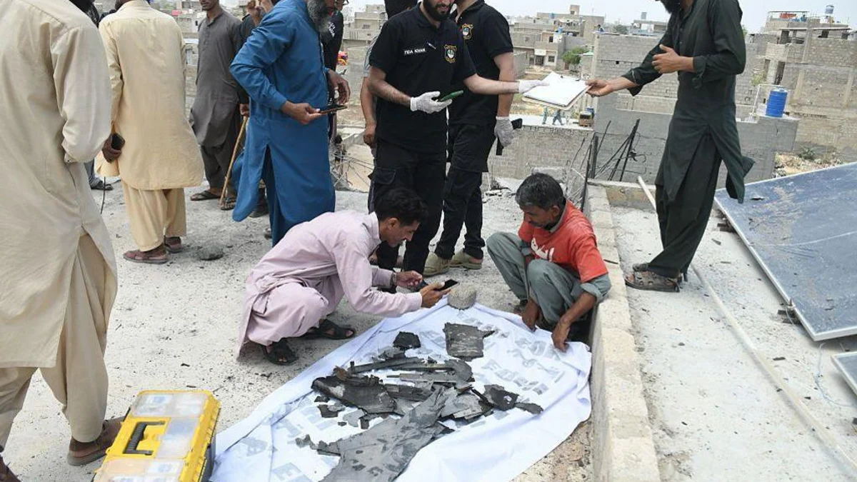 Video: Pakistan Police Use Fishing Nets on Checkposts to Defend Against TTP Drones