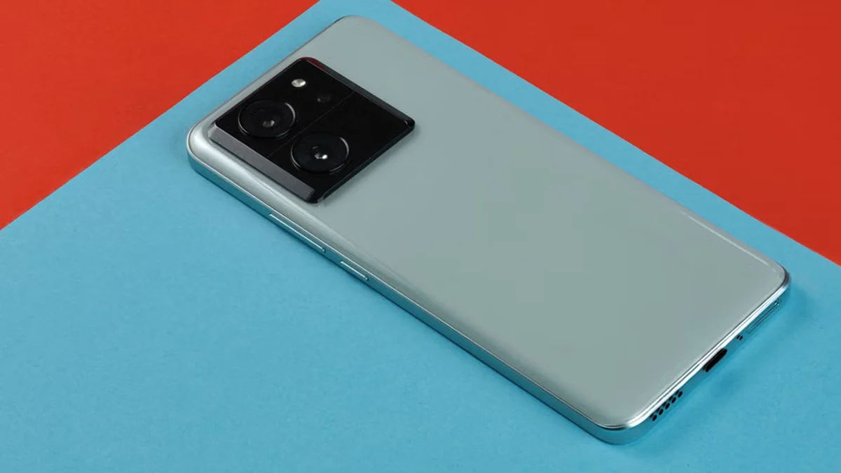 Apple's iPhone 18 Pro Models Reportedly Considered 16GB RAM Upgrade