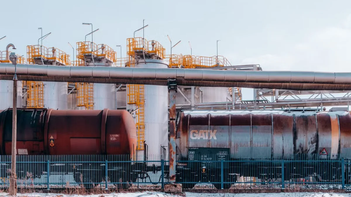 Where do Alaska’s gubernatorial candidates stand on the gas pipeline and energy?