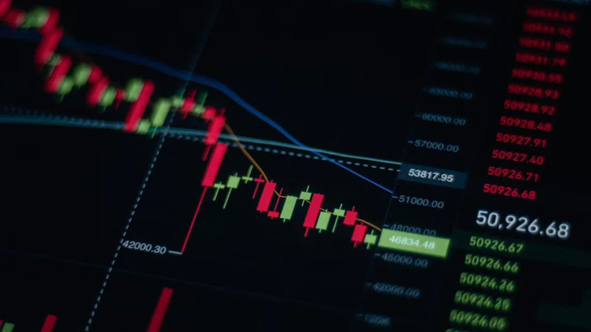 US Dollar Approaches Yearly Highs as Global Investors Flock to Safe Havens