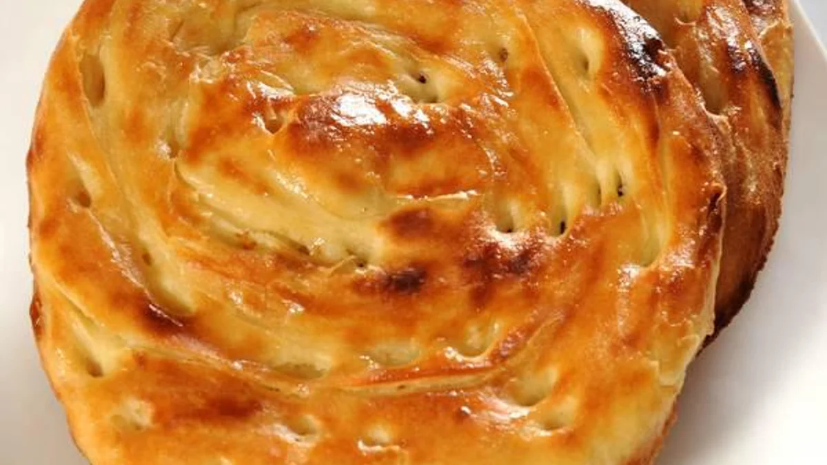 How to Make Famous Chandni Chowk Style Sheermal at Home Using Milk and Desi Ghee