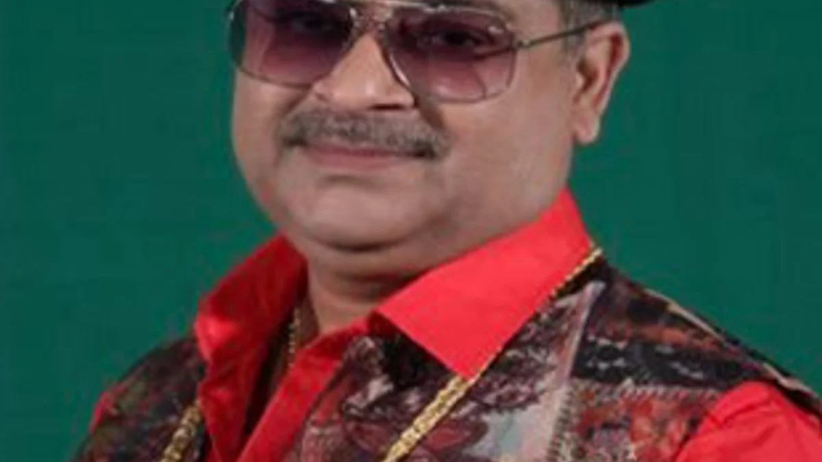 वीडियो: 'क्या सीसामऊ पर सिर्फ एक परिवार राज करेगा?' टिकट की चाहत में ताल ठोक रहे मशहूर कॉमेडियन अन्नू अवस्थी