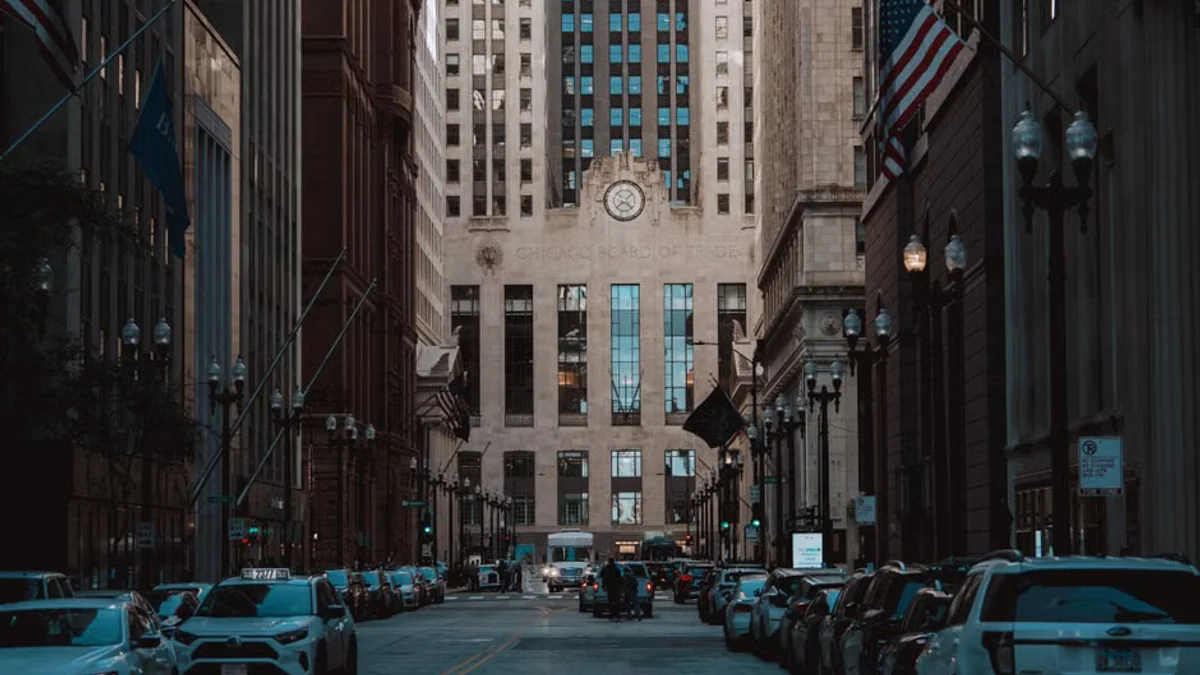 Federal Reserve Minutes Reveal Officials Believe Further Action Needed on Inflation