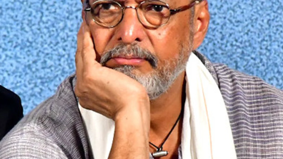 वीडियो: 'उदय भाई हमेशा याद रहेंगे'... नाना पाटेकर के निधन से पसरा मातम, फैंस की आंखें हुईं नम