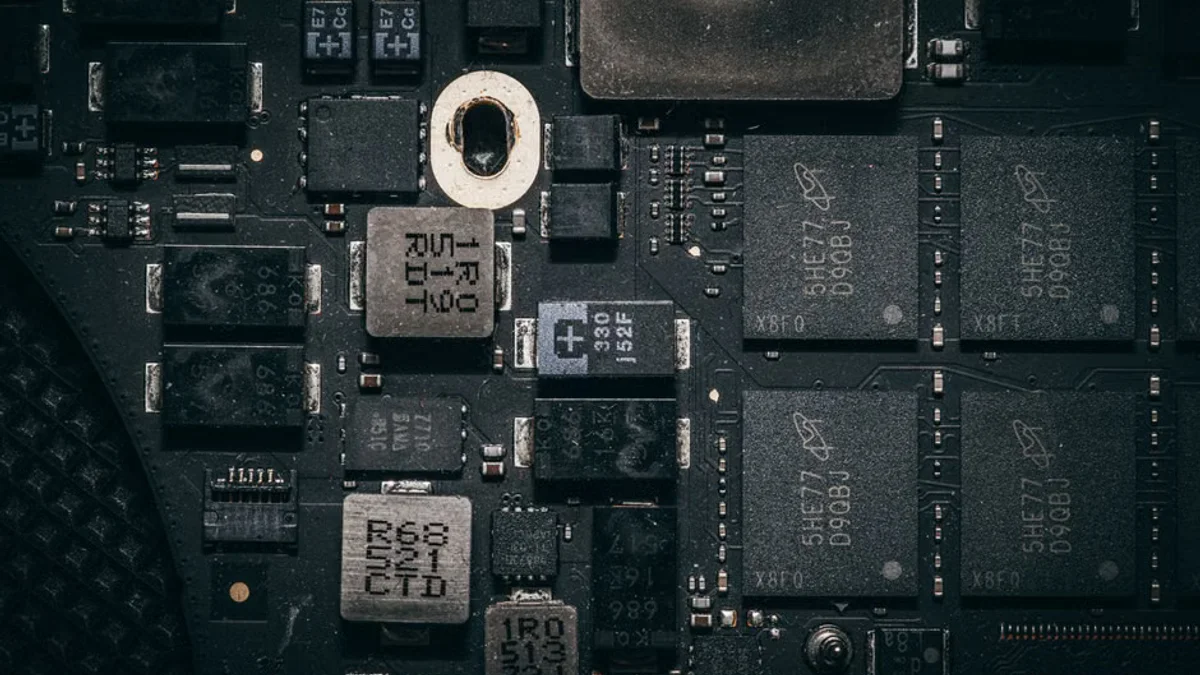Samsung Operating Profit Surges Ninefold on Booming AI Chip Demand