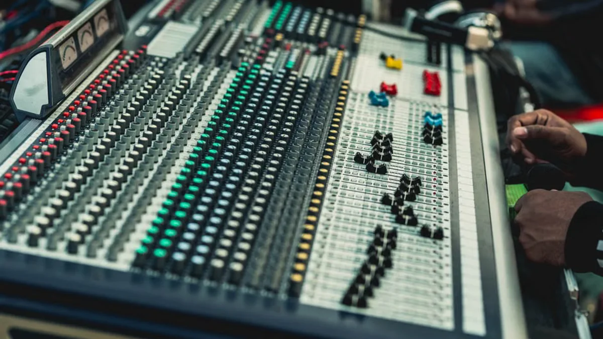AI Music Fraudster Sentenced to 18 Months in Landmark Streaming Royalties Case