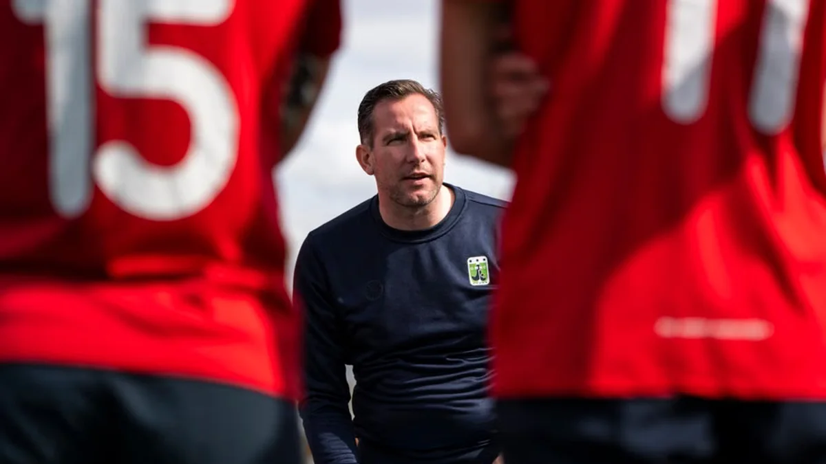 Ted Lasso Season 4 Rumors Spark Global Debate on AFC Richmond's Future