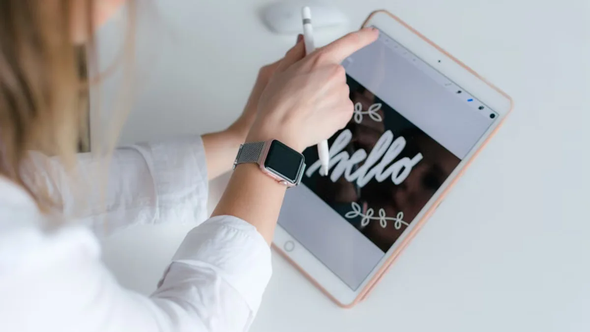 Apple's Upcoming iPad Mini Rumored to Feature 60Hz OLED Display