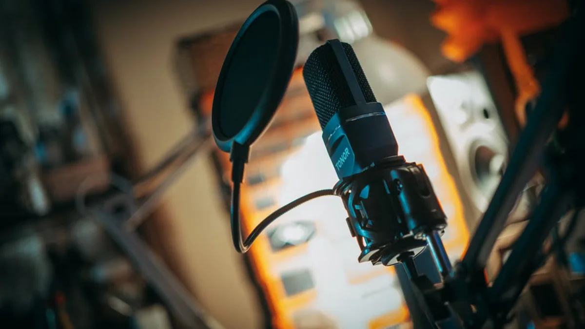 Joe Rogan Renews Massive Spotify Partnership in Exclusive Deal