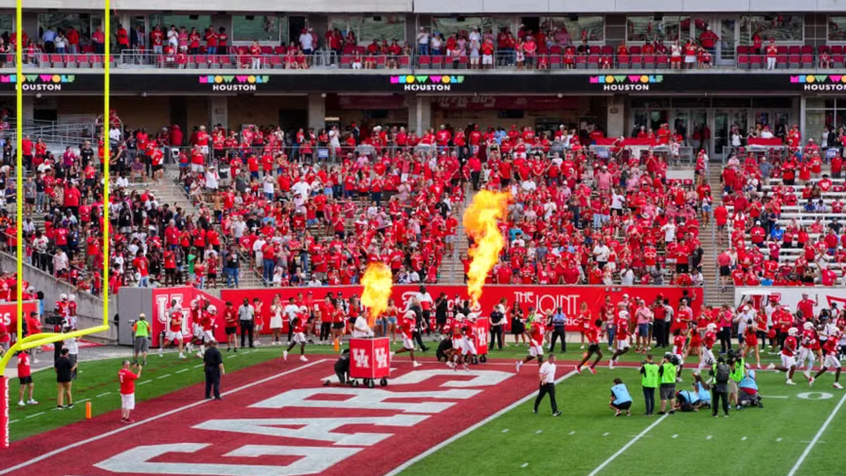 Thursday Night Football live updates: Cowboys vs Buccaneers start time, how to watch, stream
