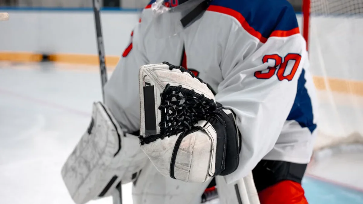 Montreal Canadiens vs Washington Capitals Prediction, Picks & Odds | 14 Oct 2026
