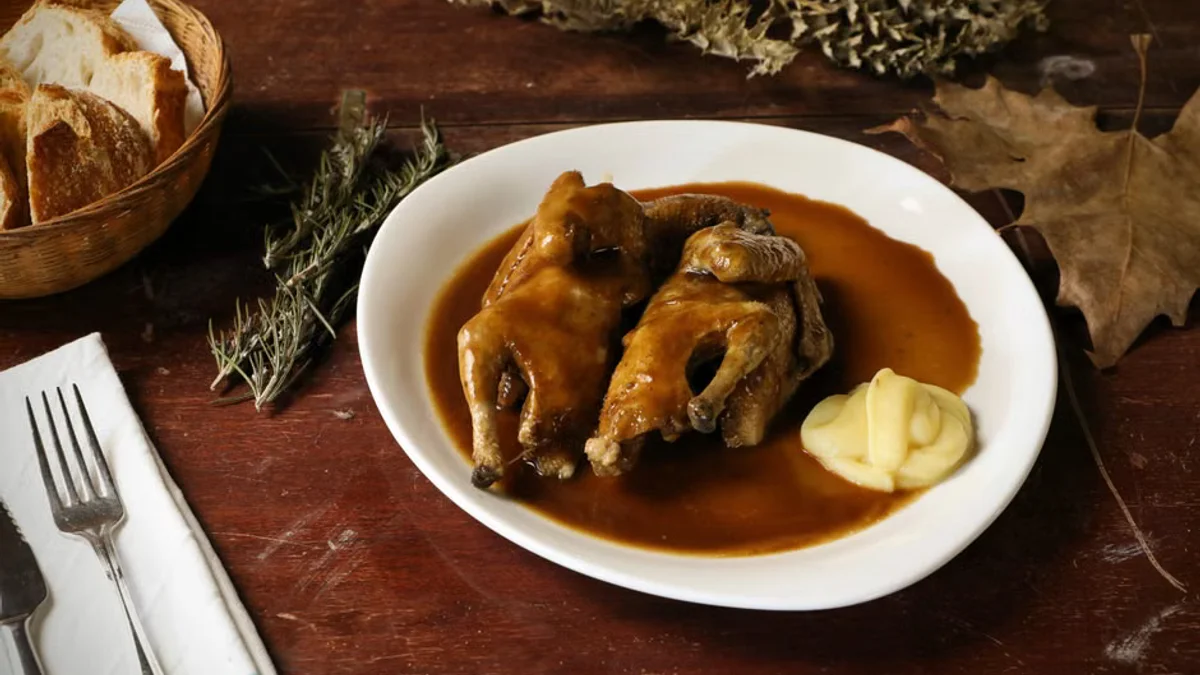 Turkey gravy brand sold in Canada recalled due to undeclared mustard