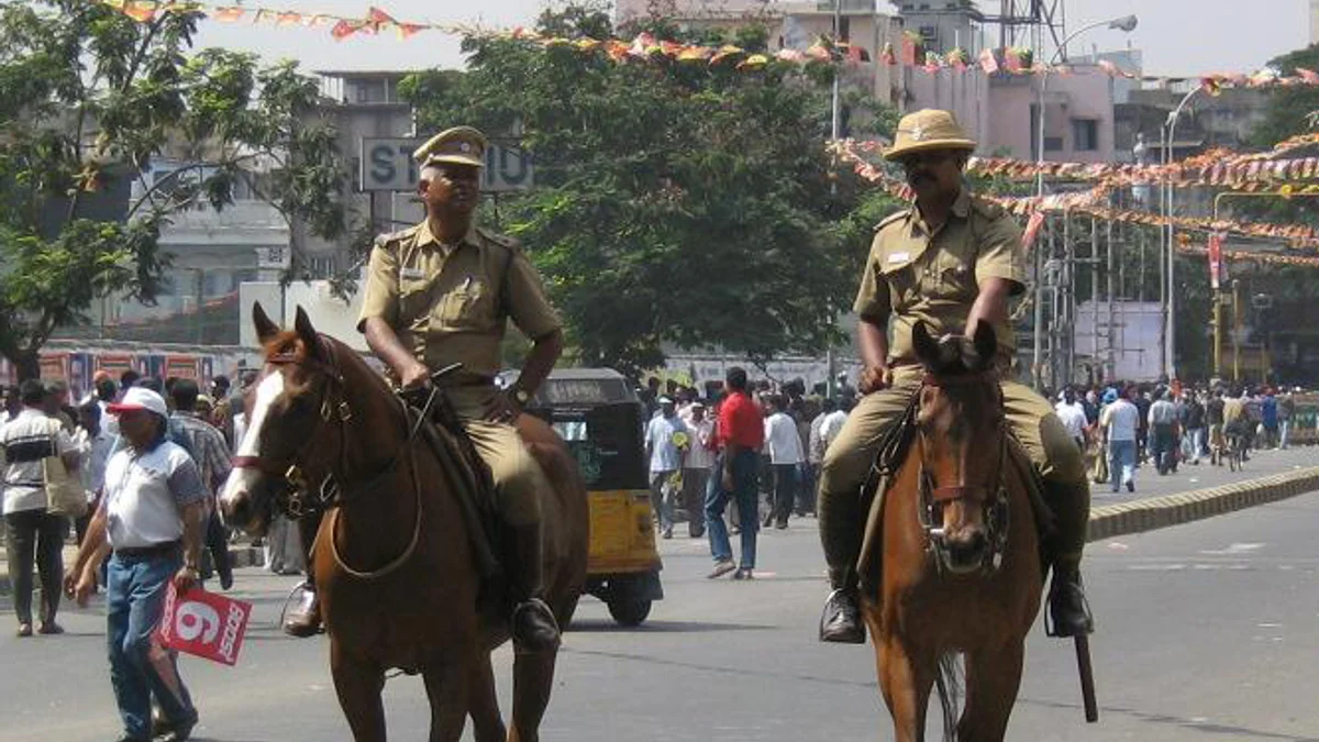 Chennai Gang Busted for Manufacturing Fake Stamp Papers and Government Seals, 6 Arrested