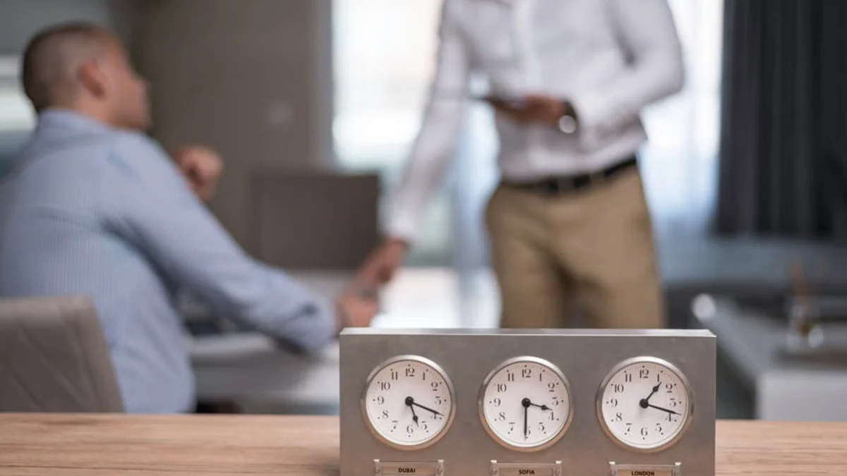 Les fuseaux horaires au Canada: avec les changements d'heure, ça se complique