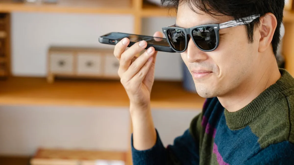 Why Some Tech Enthusiasts Don't Miss the Camera on Ray-Ban Meta Glasses