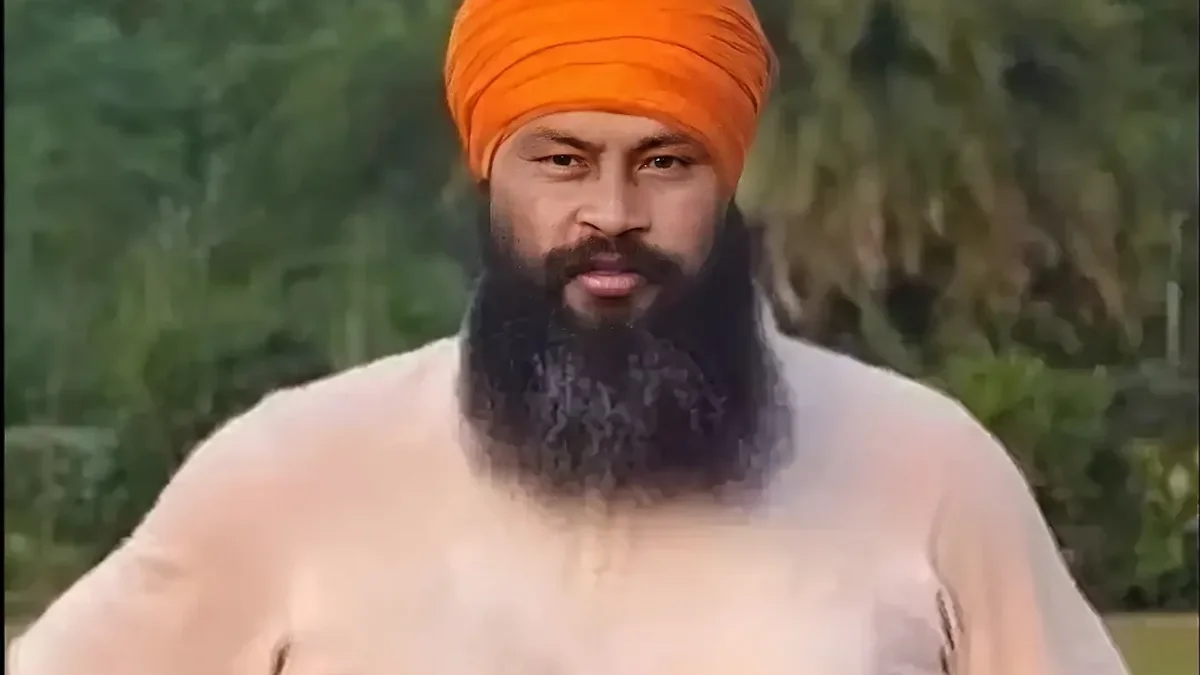 वीडियो: एंटी ड्रग एक्टिविस्ट की हत्या के विरोध में बंद के दौरान खुलेआम बिक रहा था नशा, रंगे हाथों पकड़ा गया युवक