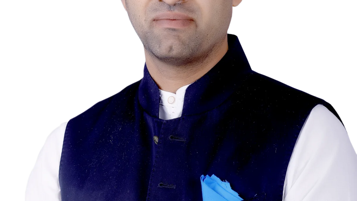 वीडियो: सीमा पार से चल रहे बड़े हेरोइन तस्करी मॉड्यूल का पर्दाफाश, पाकिस्तानी मार्किंग वाले पैकेट के साथ महिला समेत दो गिरफ्तार
