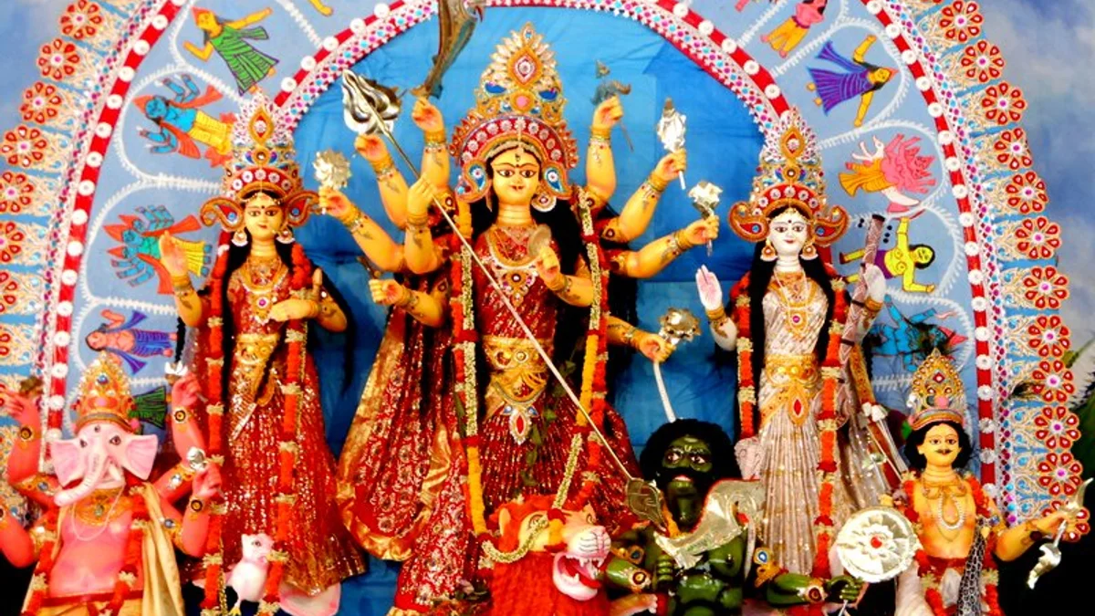शारदीय नवरात्र 2026: क्या एक ही दिन पड़ेंगी अष्टमी और नवमी? 18 या 19 अक्टूबर की तारीख को लेकर दूर करें कन्फ्यूजन