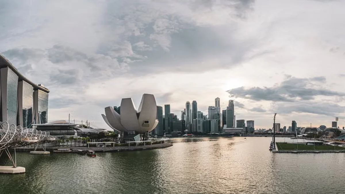 Singapore pollution spikes, East Timor shuts schools as Indonesia wildfire haze intensifies