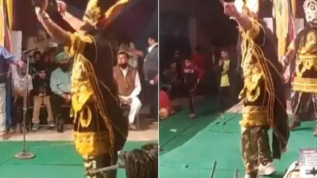 वीडियो: रिक्शे पर सीता हरण और पंजाबी गानों पर थिरकते रावण, सोशल मीडिया पर रामलीला के अनोखे अंदाज वायरल