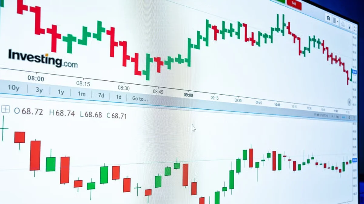 Investors Dump AI Stocks as 'Tech Wreck' Deepens: Where Capital Is Flowing Now