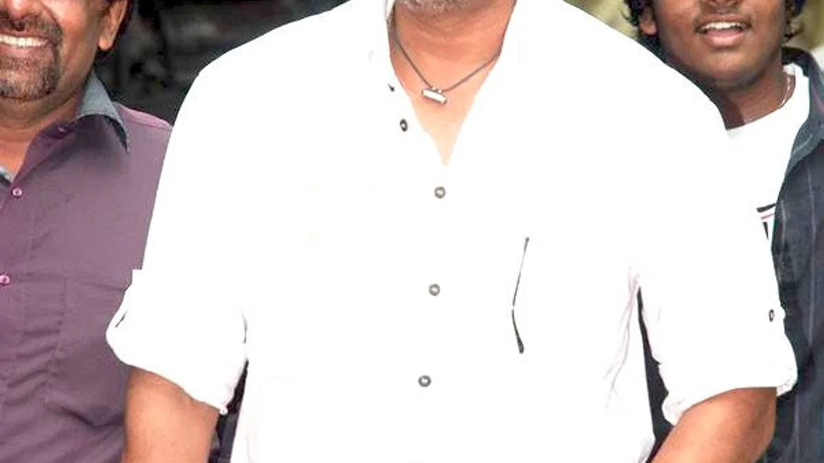 तनुश्री दत्ता के आरोपों पर पहली बार बोले नाना पाटेकर के बेटे मल्हार, पेरेंट्स के रिश्ते और कानूनी विवाद पर तोड़ी चुप्पी