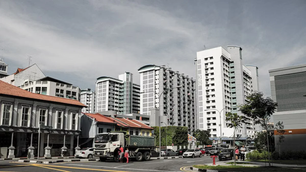 Singapore Expands Traffic Enforcement with Advanced AI Red Light Cameras