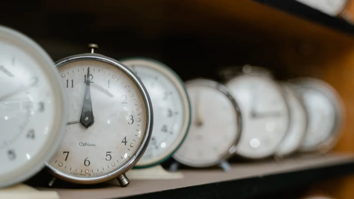 Daylight Saving Time Debate Resurfaces as Lawmakers Weigh Reform