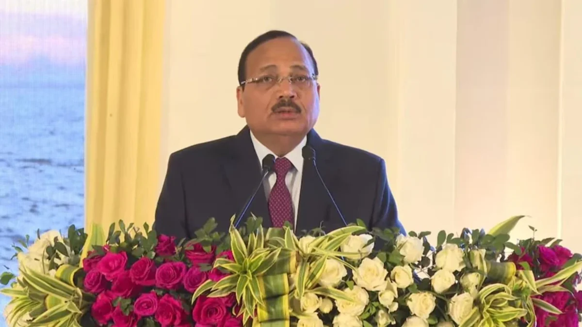 CJI सूर्यकांत का NLSIU दीक्षांत समारोह में बड़ा बयान, बोले- कुछ बाहरी ताकतों ने पैदा की थी अनिश्चितता