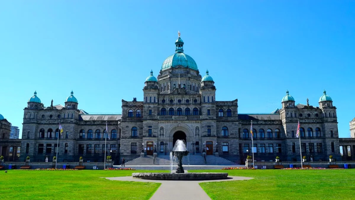 Alberta Separatism Debate Resurfaces Amid Federal-Provincial Tensions