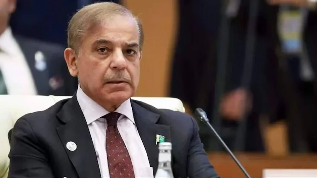 Pakistani Opposition Leader Maulana Fazlur Rehman Slams Shehbaz Sharif Government As Fake Amid Military Influence Debate