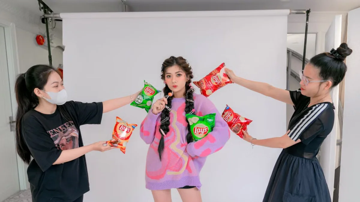 Doritos Lemon Pepper Flavor Sparks Viral Foodie Craze Across North America