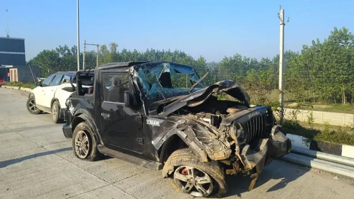 Three Agra Youth Killed As Thar SUV Crashes Into Divider On Delhi-Dehradun Expressway