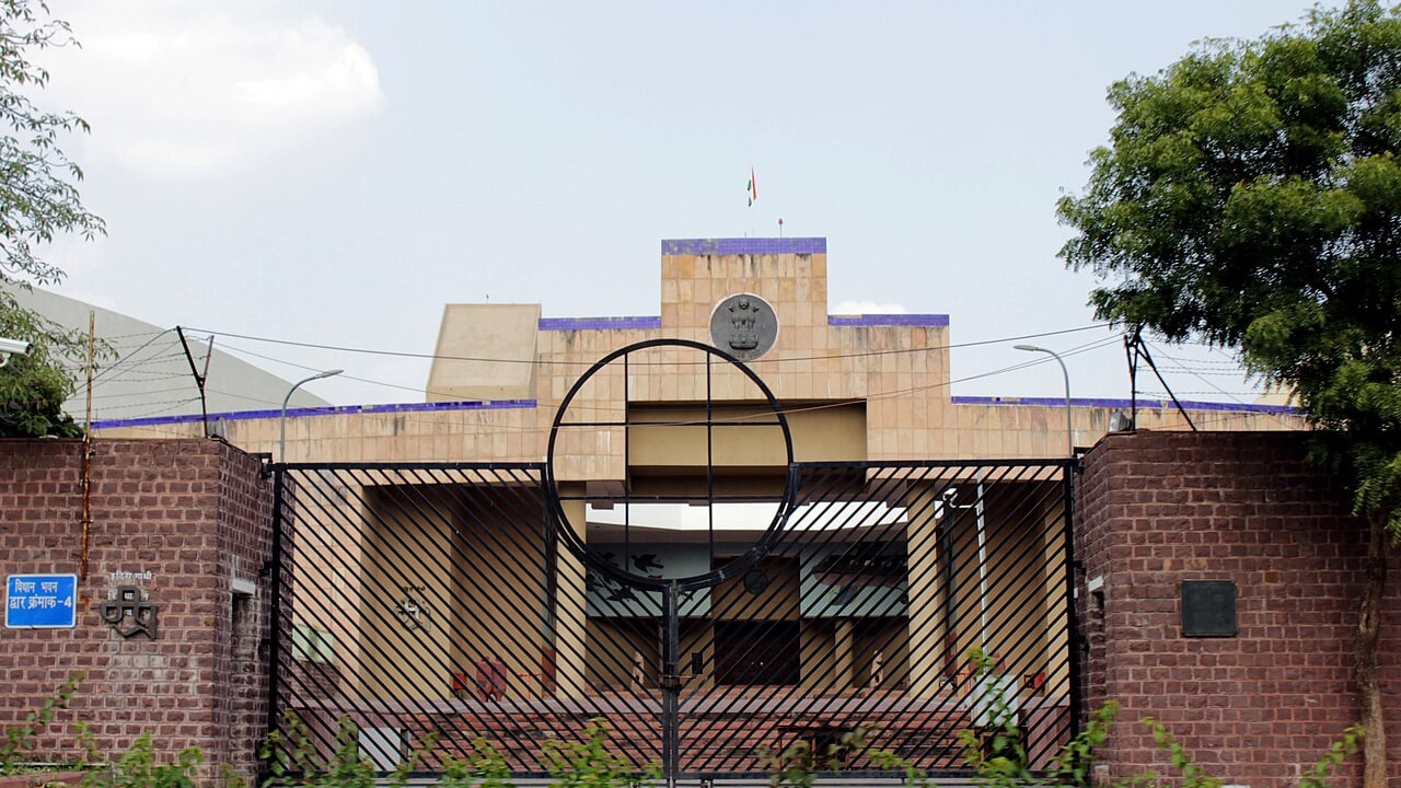 मोहन सरकार का बड़ा दांव: आरबीआई से फिर 1500 करोड़ का कर्ज, साढ़े 5 लाख करोड़ के पार पहुंचा मध्य प्रदेश का कुल बकाया