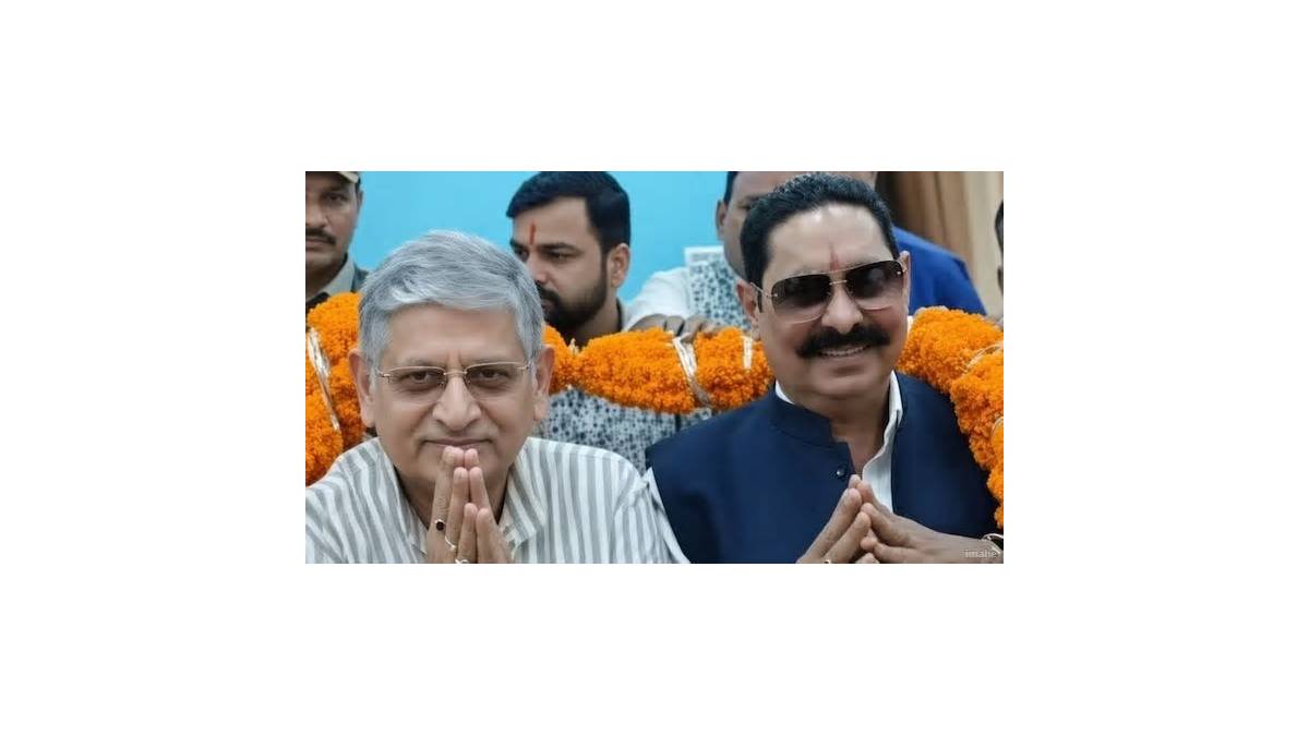 राजनीति के गलियारों में क्यों गूंज रहा है मिथुन चक्रवर्ती का नाम?