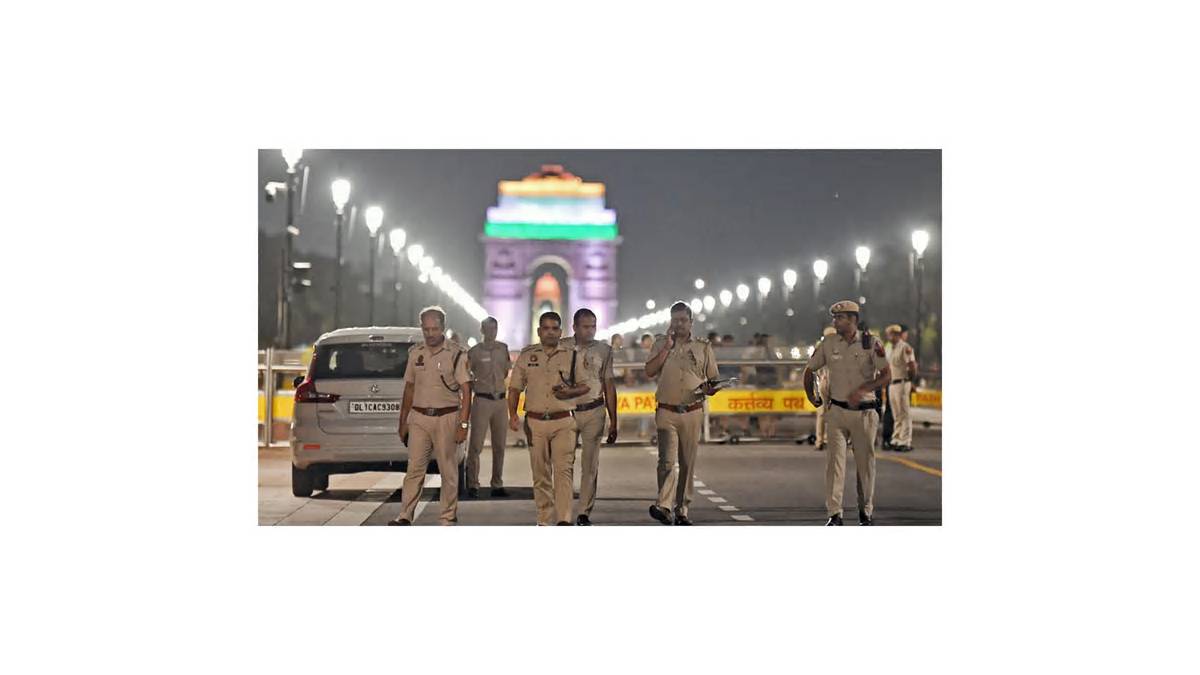 दिल्ली के जंतर-मंतर पर बवाल की तैयारी, जिम वाले लड़कों और पहलवानों की लट्ठ लेकर पहुंचने की खुली अपील
